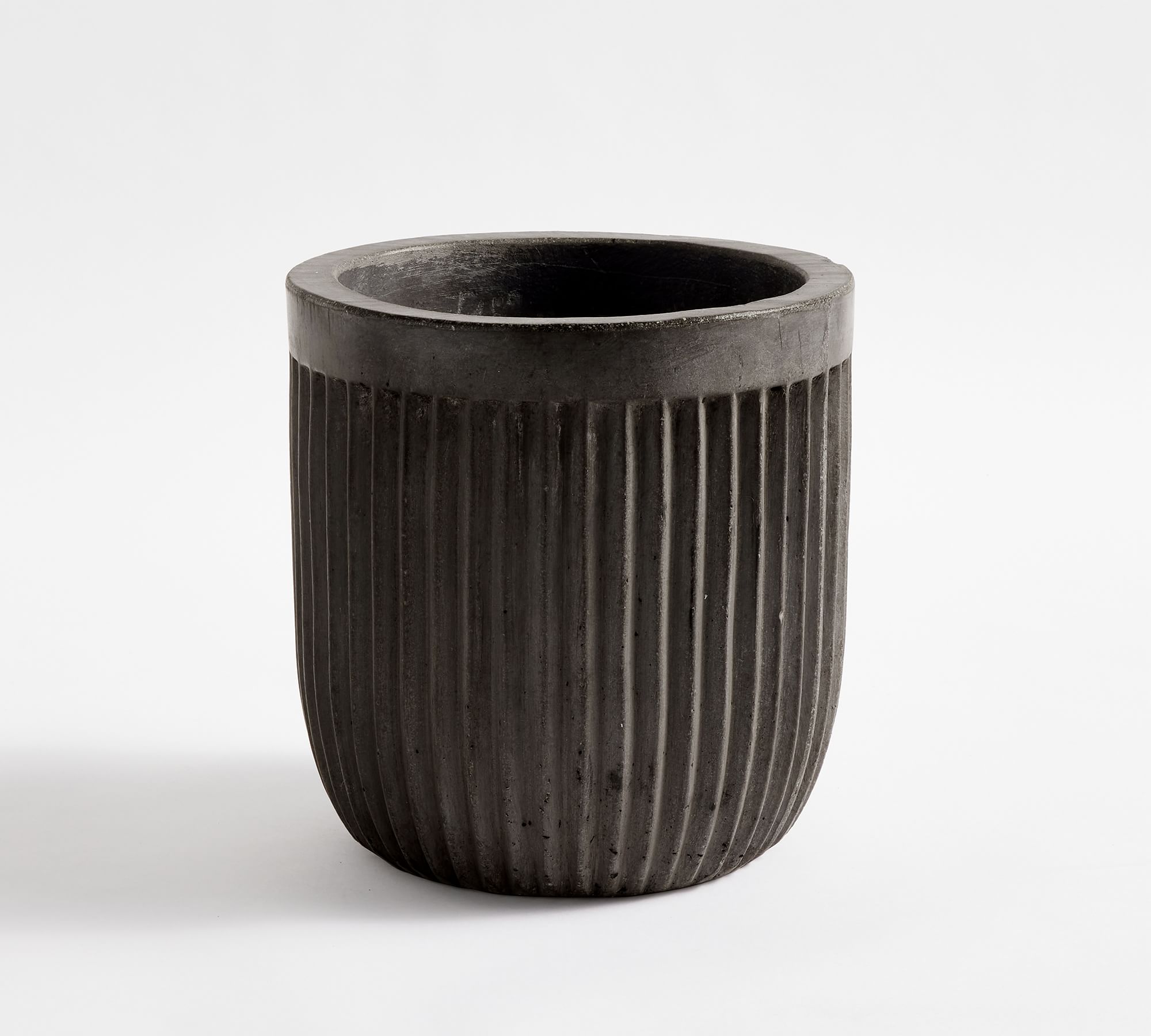 Concrete Fluted Planter, Black, 9.45" Diam. x 9.45" H